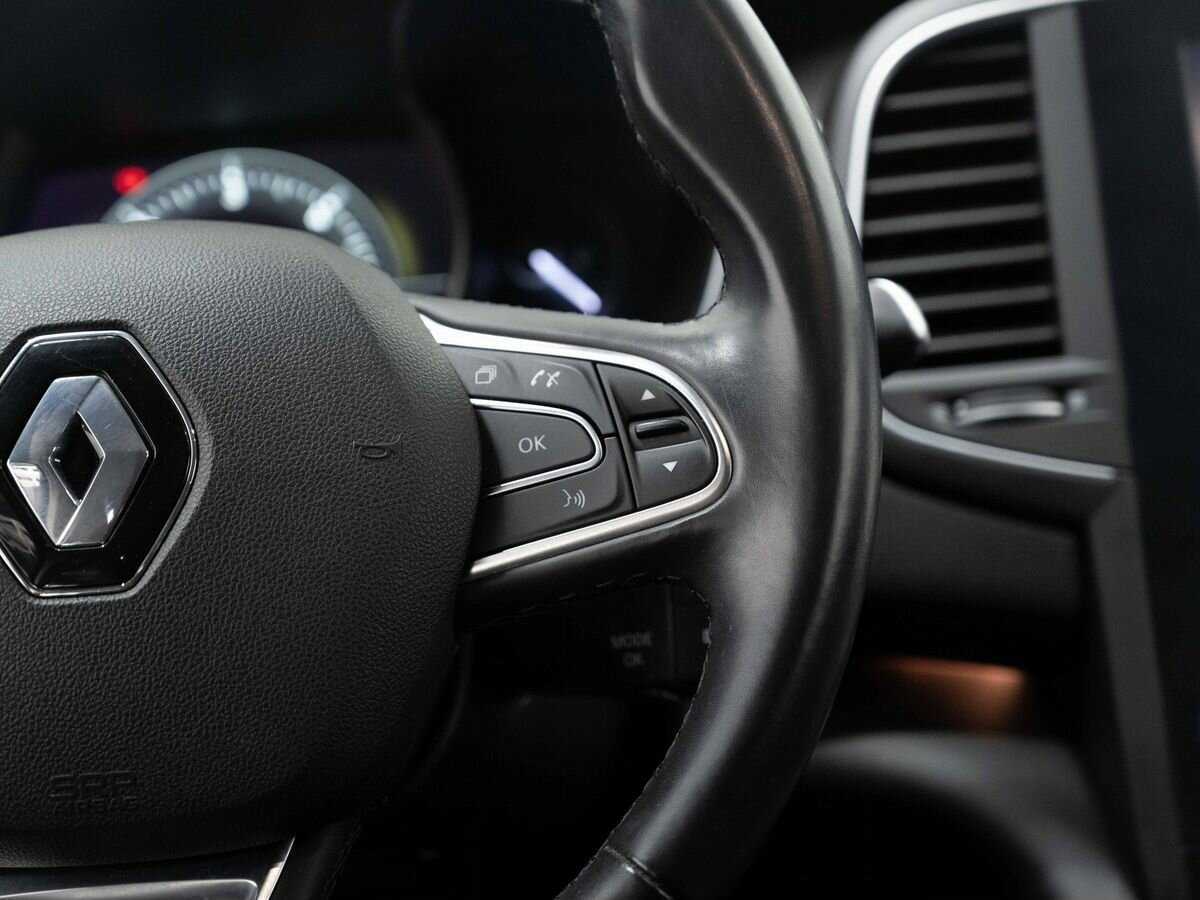 Renault Talisman с пробегом — 2018 год. Фото: #15