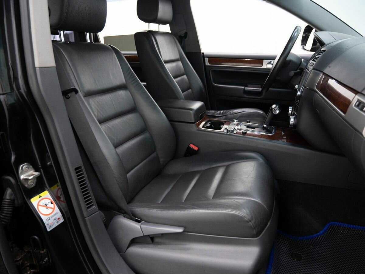 Volkswagen Touareg с пробегом — 2009 год. Фото: #7