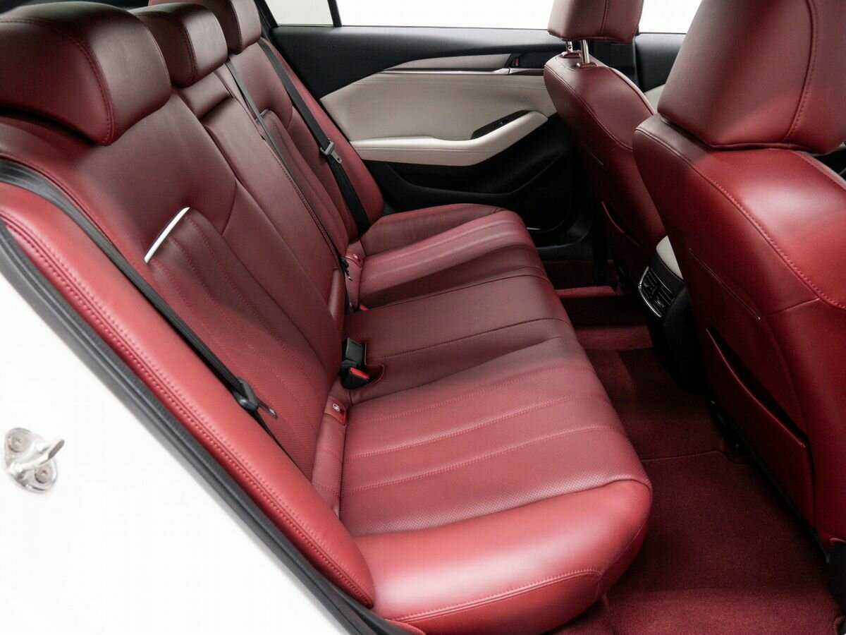 Mazda 6 с пробегом — 2021 год. Фото: #8