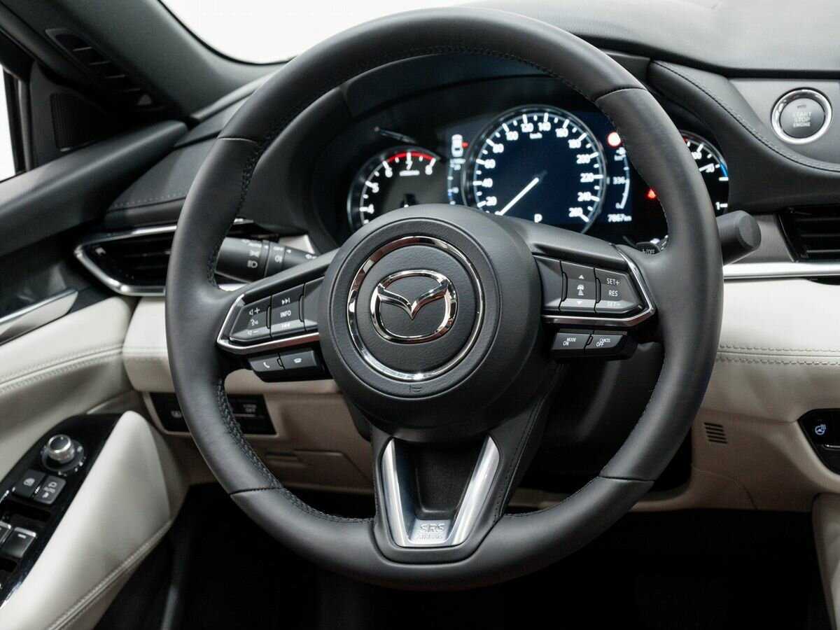 Mazda 6 с пробегом — 2021 год. Фото: #10