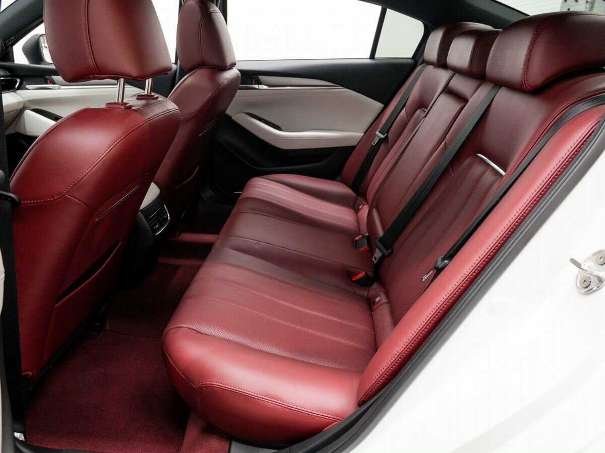 Mazda 6 с пробегом — 2021 год. Фото: #11