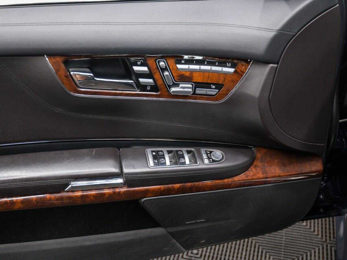 Mercedes-Benz CL-Класс с пробегом — 2012 год. Фото: #13