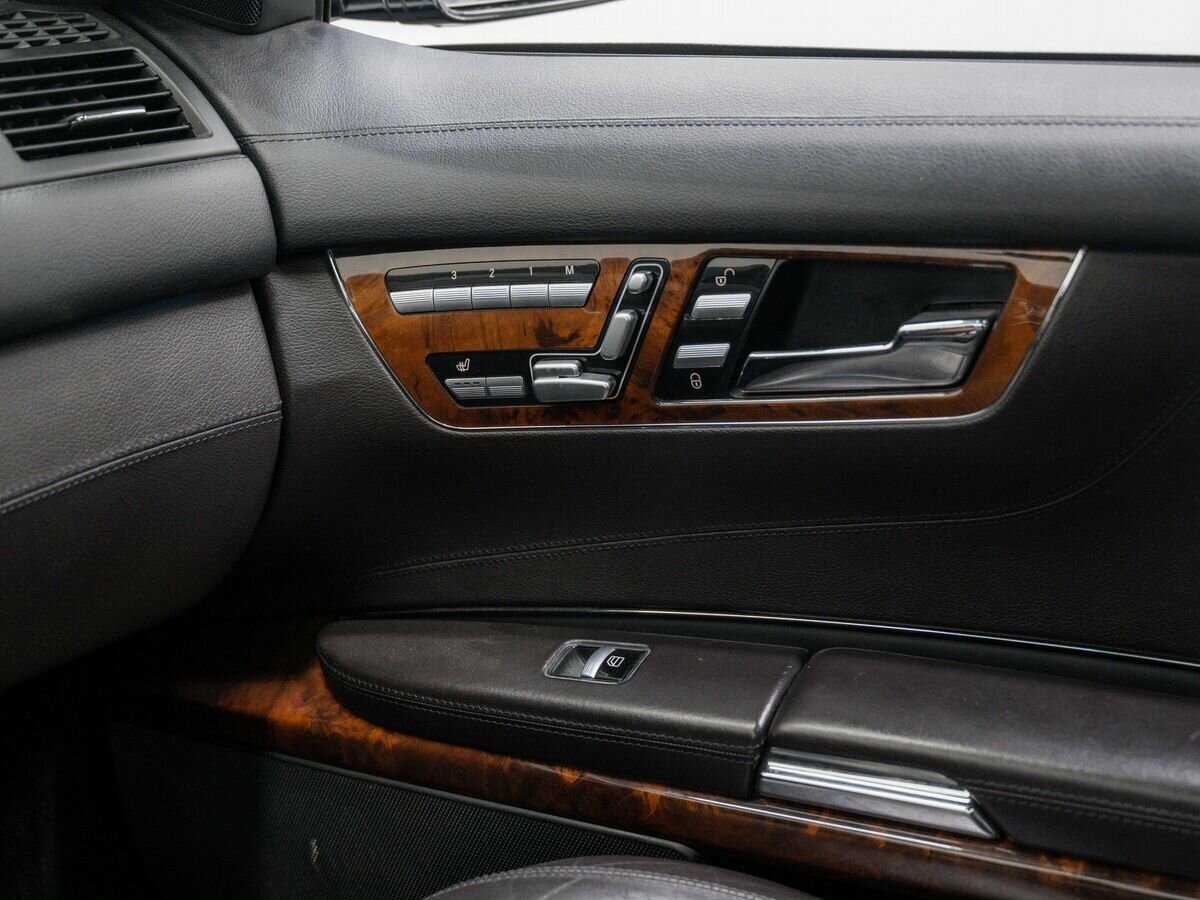 Mercedes-Benz CL-Класс с пробегом — 2012 год. Фото: #17