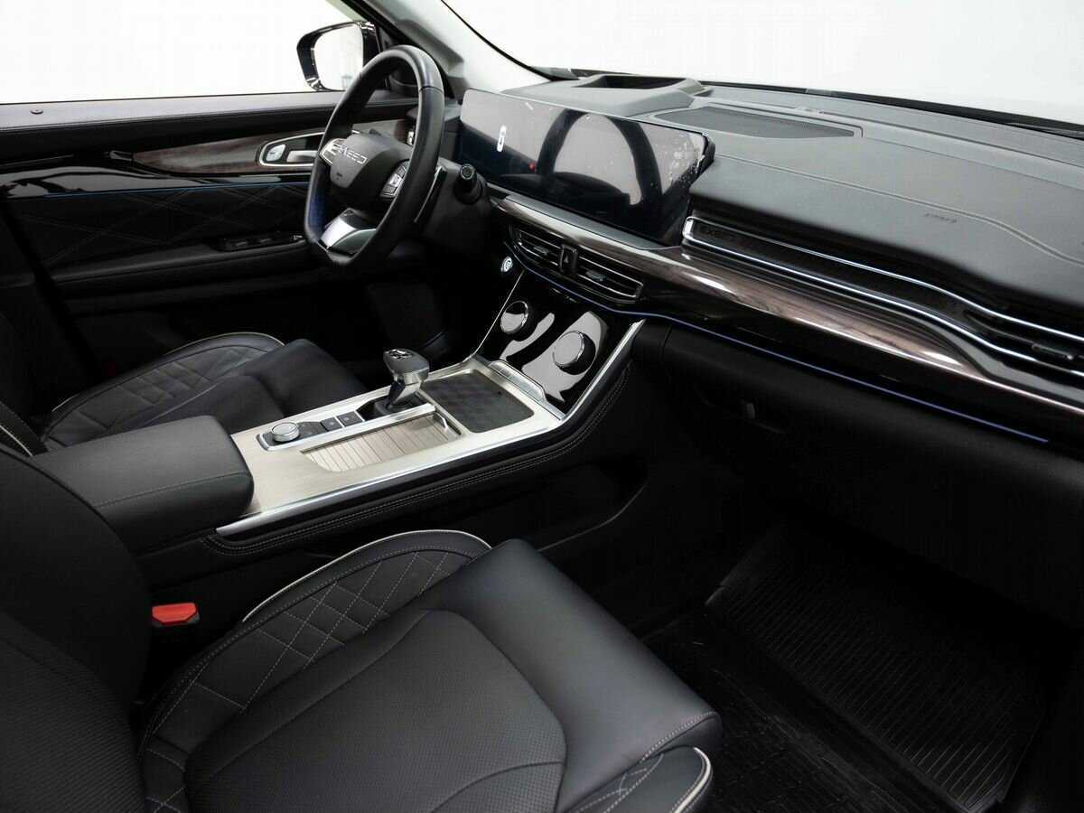 EXEED VX с пробегом — 2022 год. Фото: #8