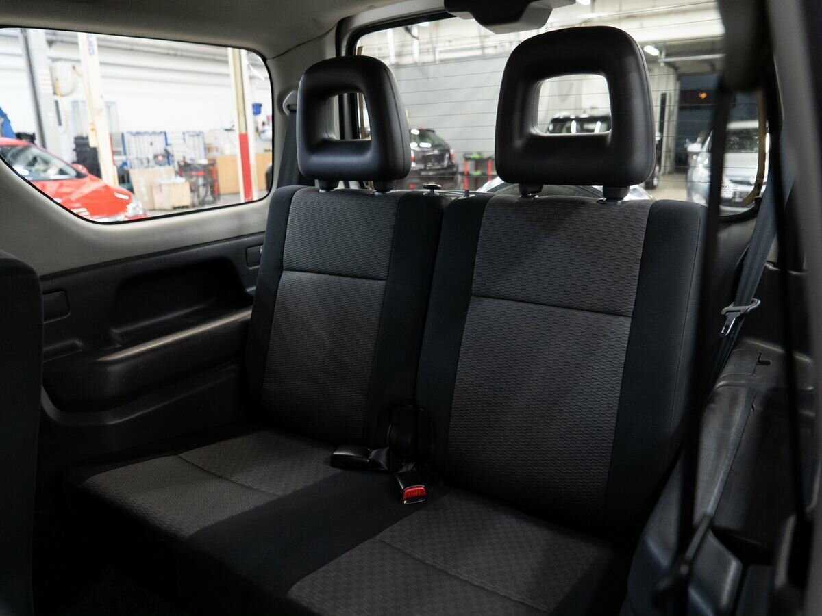 Suzuki Jimny с пробегом — 2007 год. Фото: #6