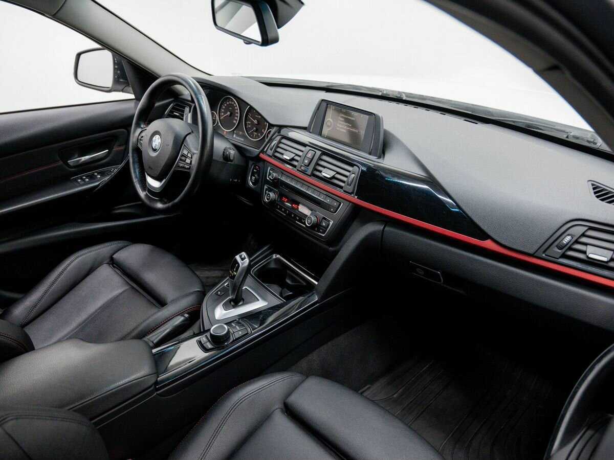 BMW 3 серии с пробегом — 2013 год. Фото: #6