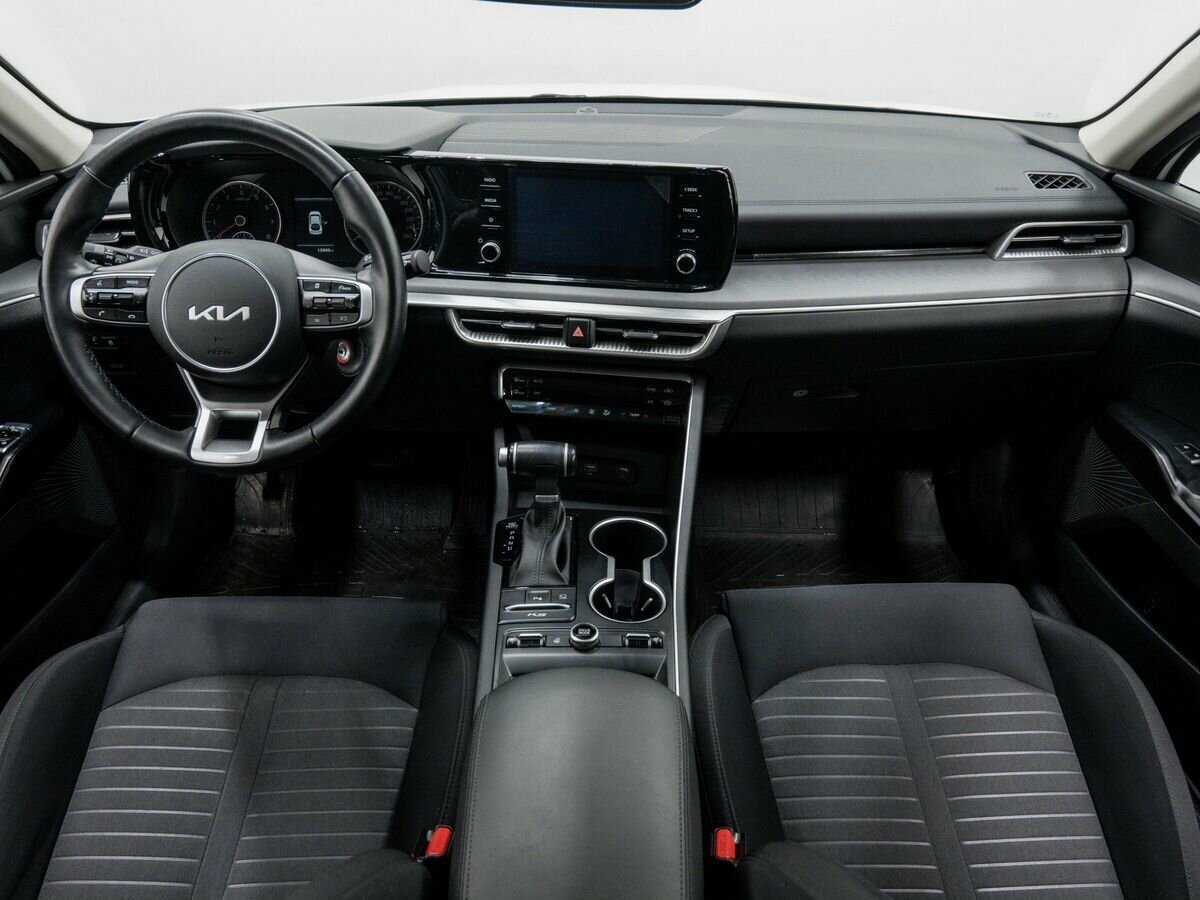 Kia K5 с пробегом — 2022 год. Фото: #9