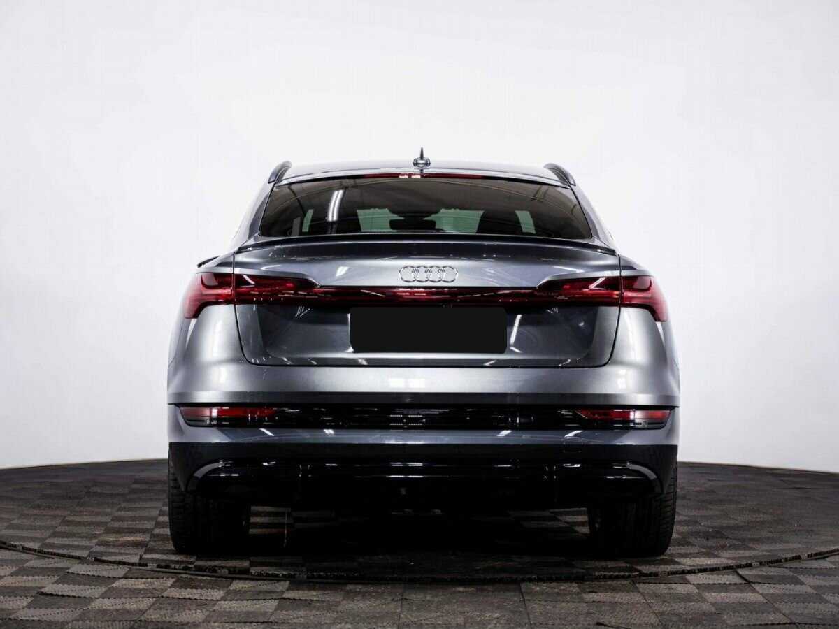Audi e-tron с пробегом — 2020 год. Фото: #4