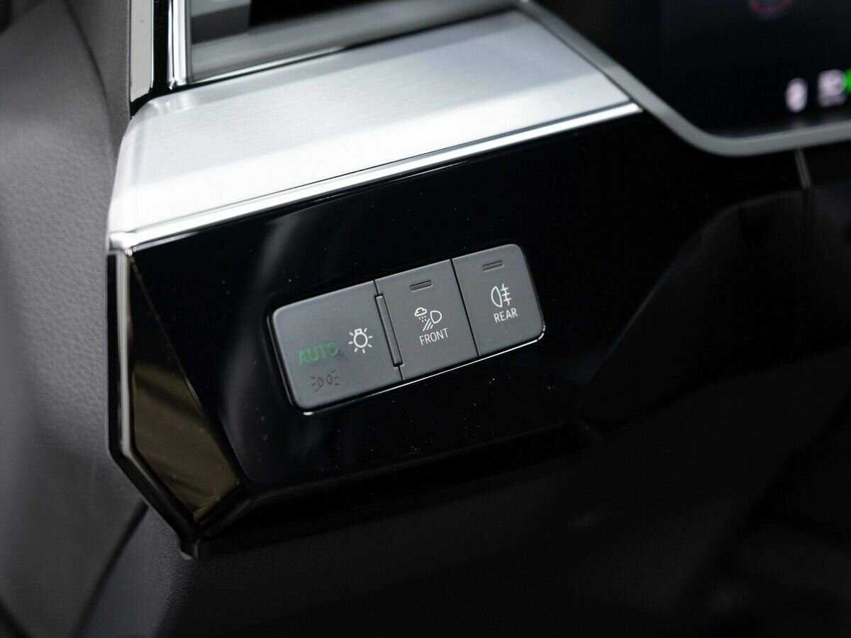 Audi e-tron с пробегом — 2020 год. Фото: #21