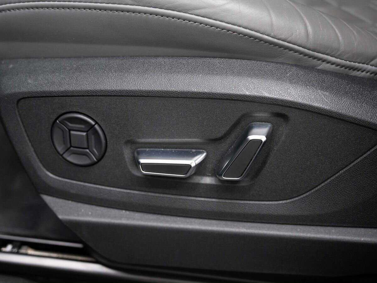 Audi e-tron с пробегом — 2020 год. Фото: #22