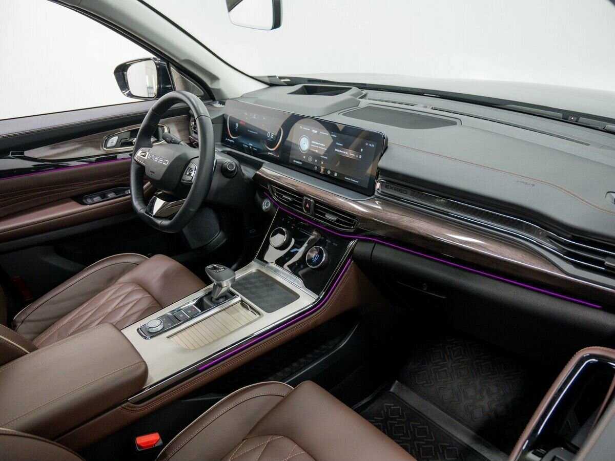 EXEED VX с пробегом — 2023 год. Фото: #8