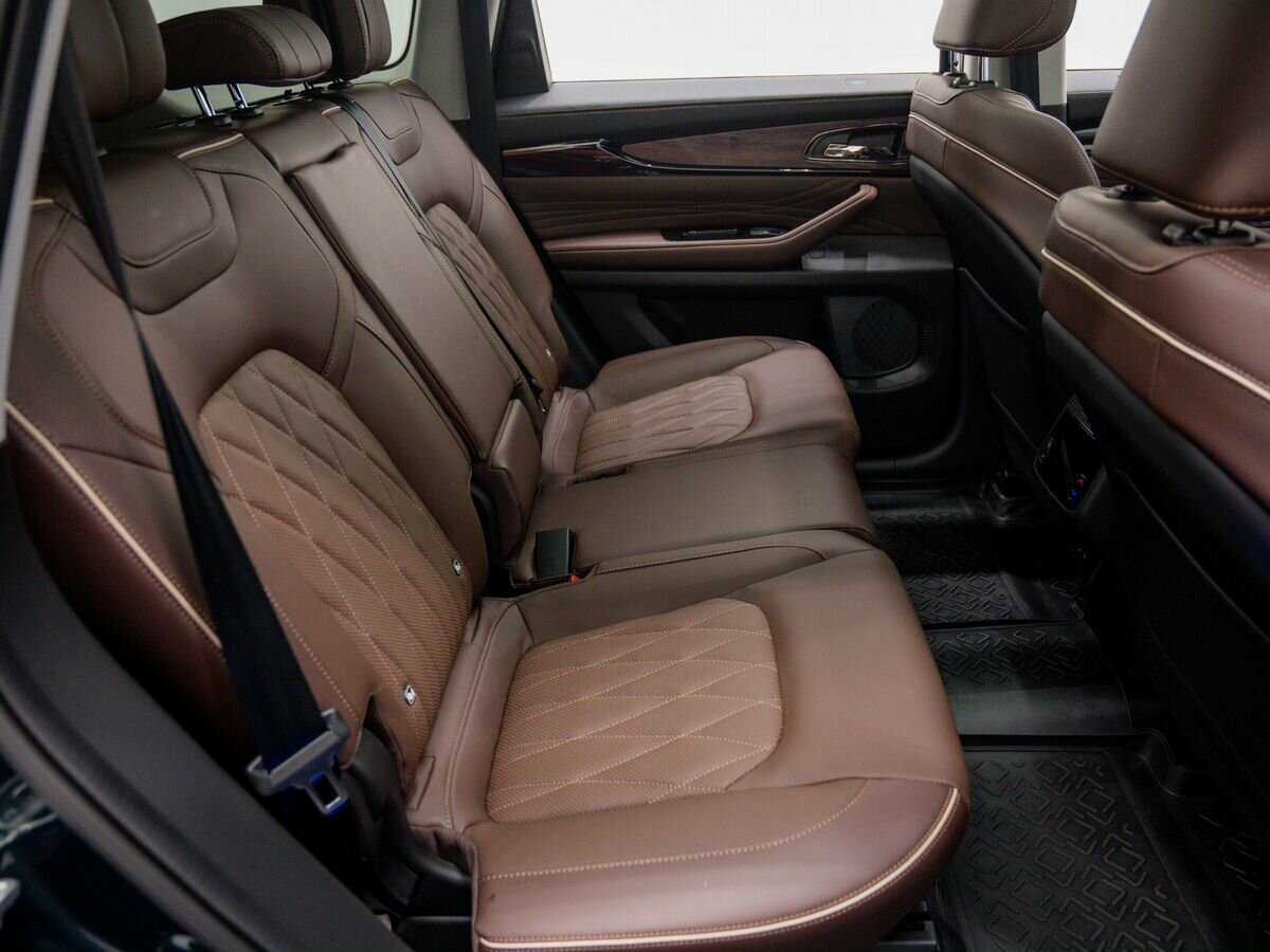 EXEED VX с пробегом — 2023 год. Фото: #11