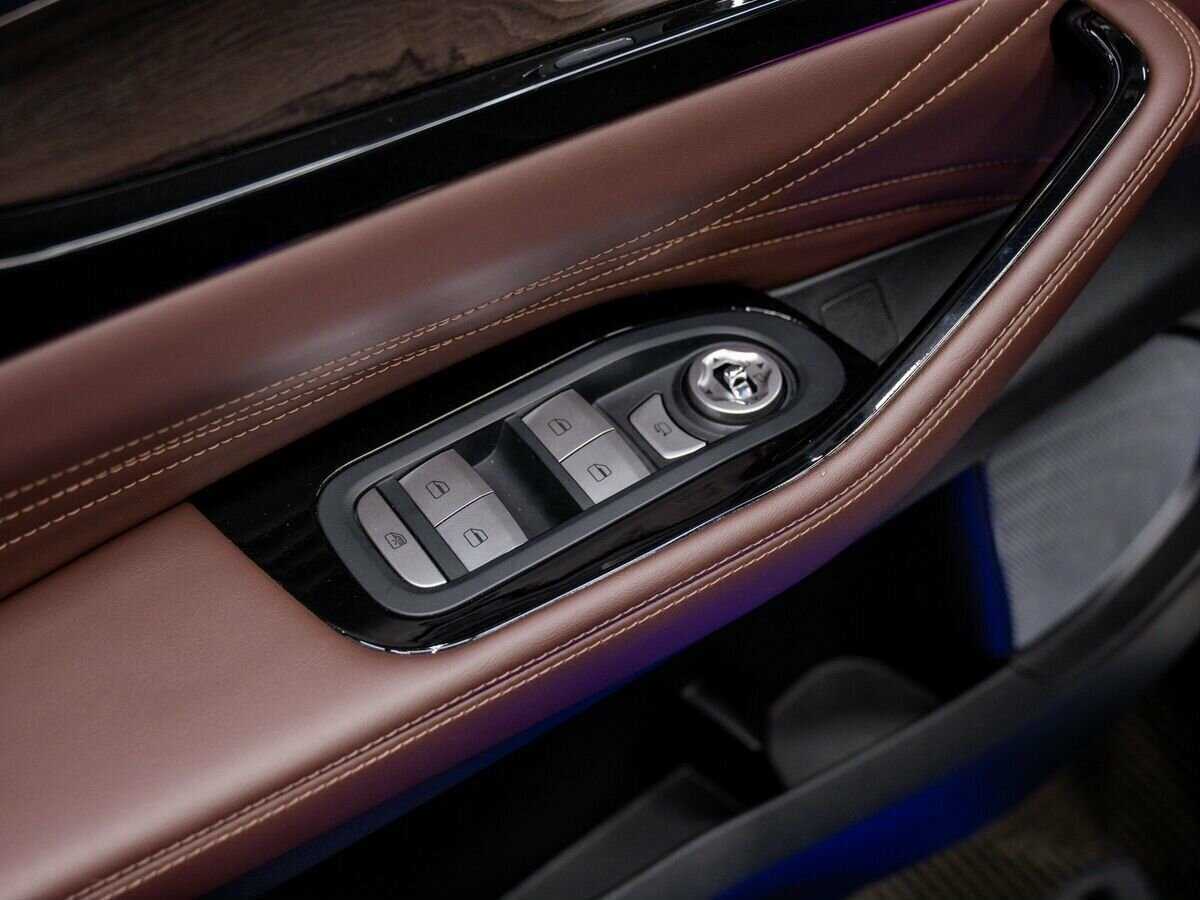 EXEED VX с пробегом — 2023 год. Фото: #17