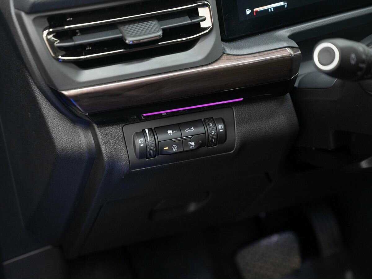 EXEED VX с пробегом — 2023 год. Фото: #19