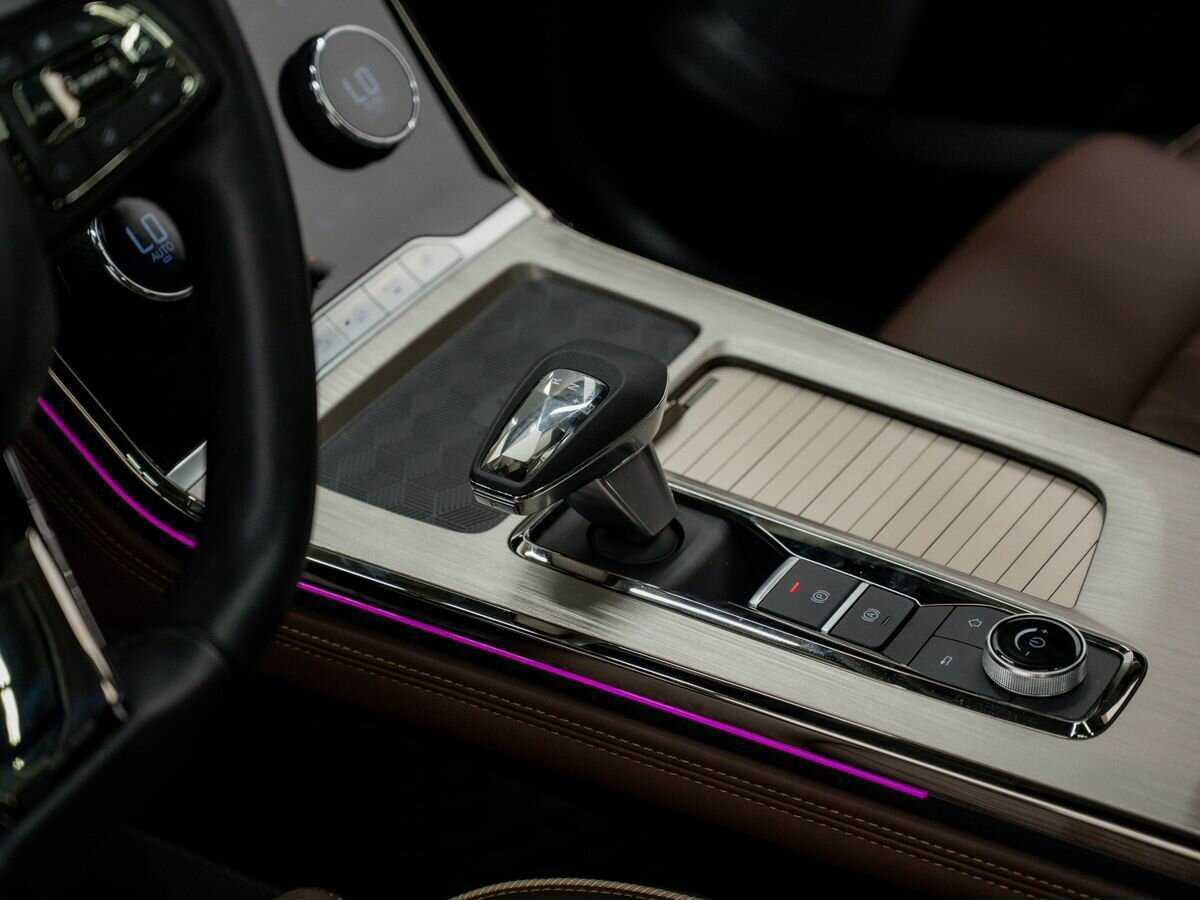 EXEED VX с пробегом — 2023 год. Фото: #20