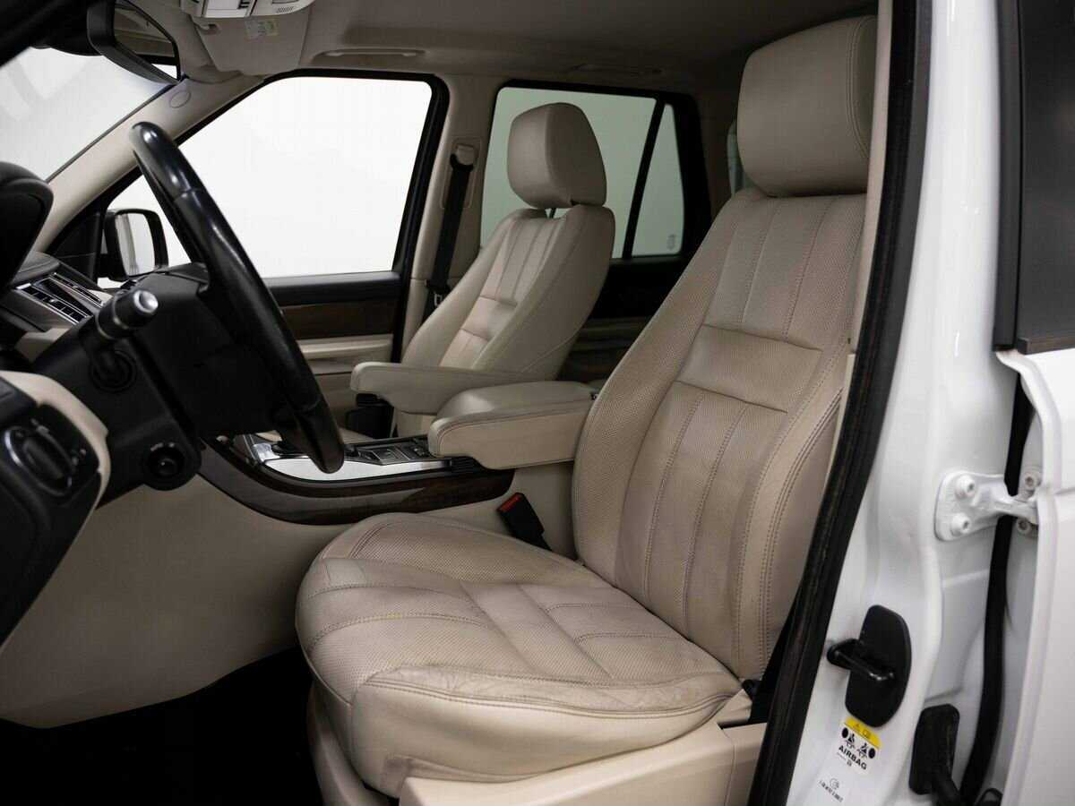 Land Rover Range Rover Sport с пробегом — 2012 год. Фото: #8