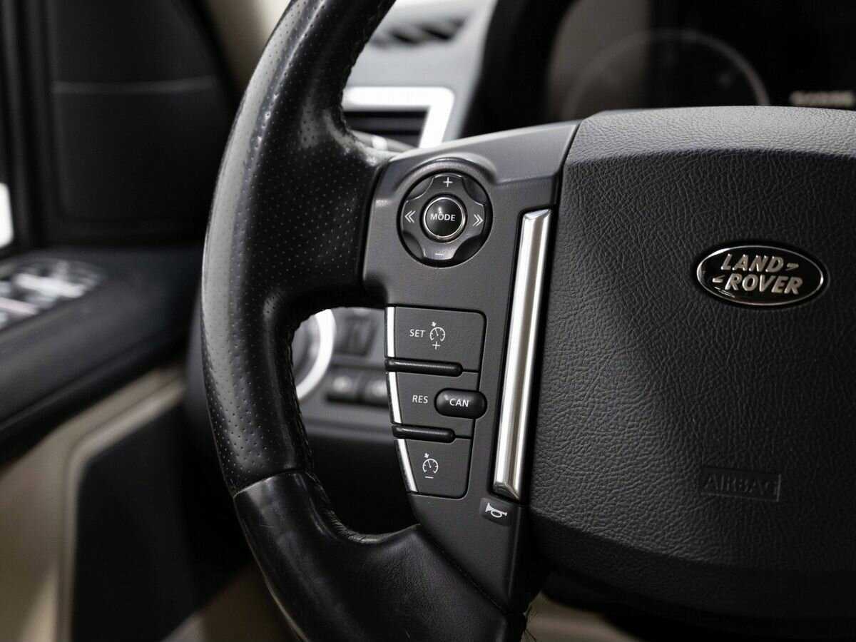 Land Rover Range Rover Sport с пробегом — 2012 год. Фото: #15