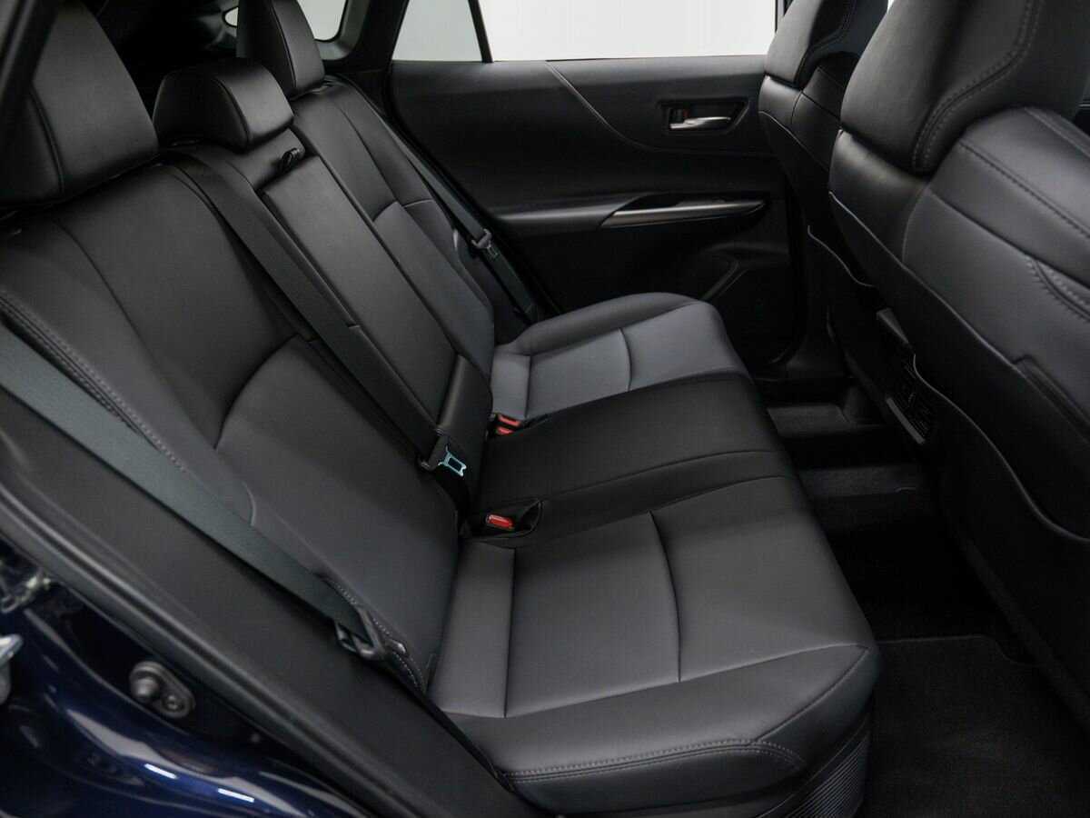 Toyota Venza с пробегом — 2022 год. Фото: #8