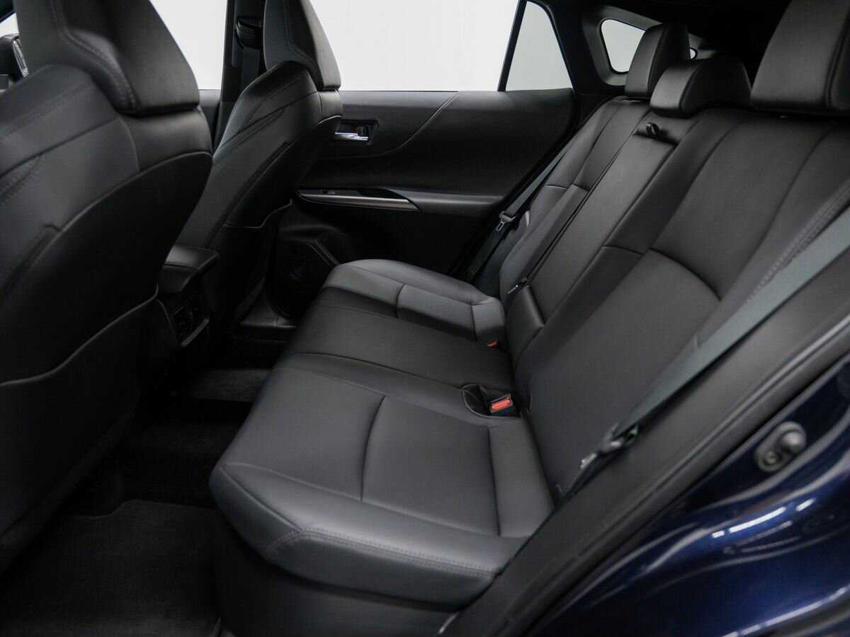 Toyota Venza с пробегом — 2022 год. Фото: #11