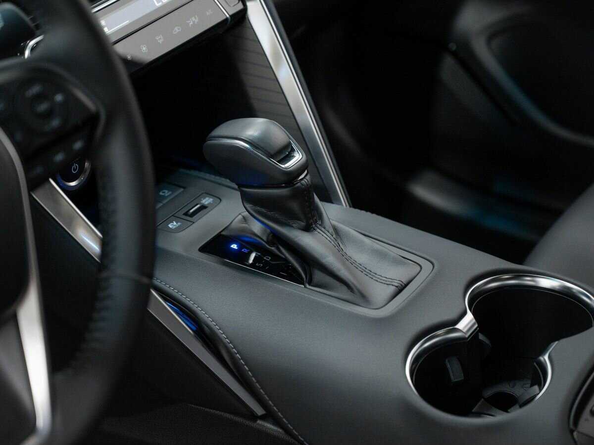 Toyota Venza с пробегом — 2022 год. Фото: #17