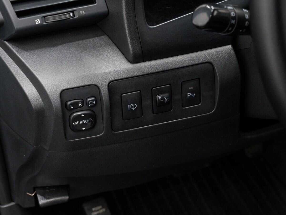 Toyota Camry с пробегом — 2009 год. Фото: #13