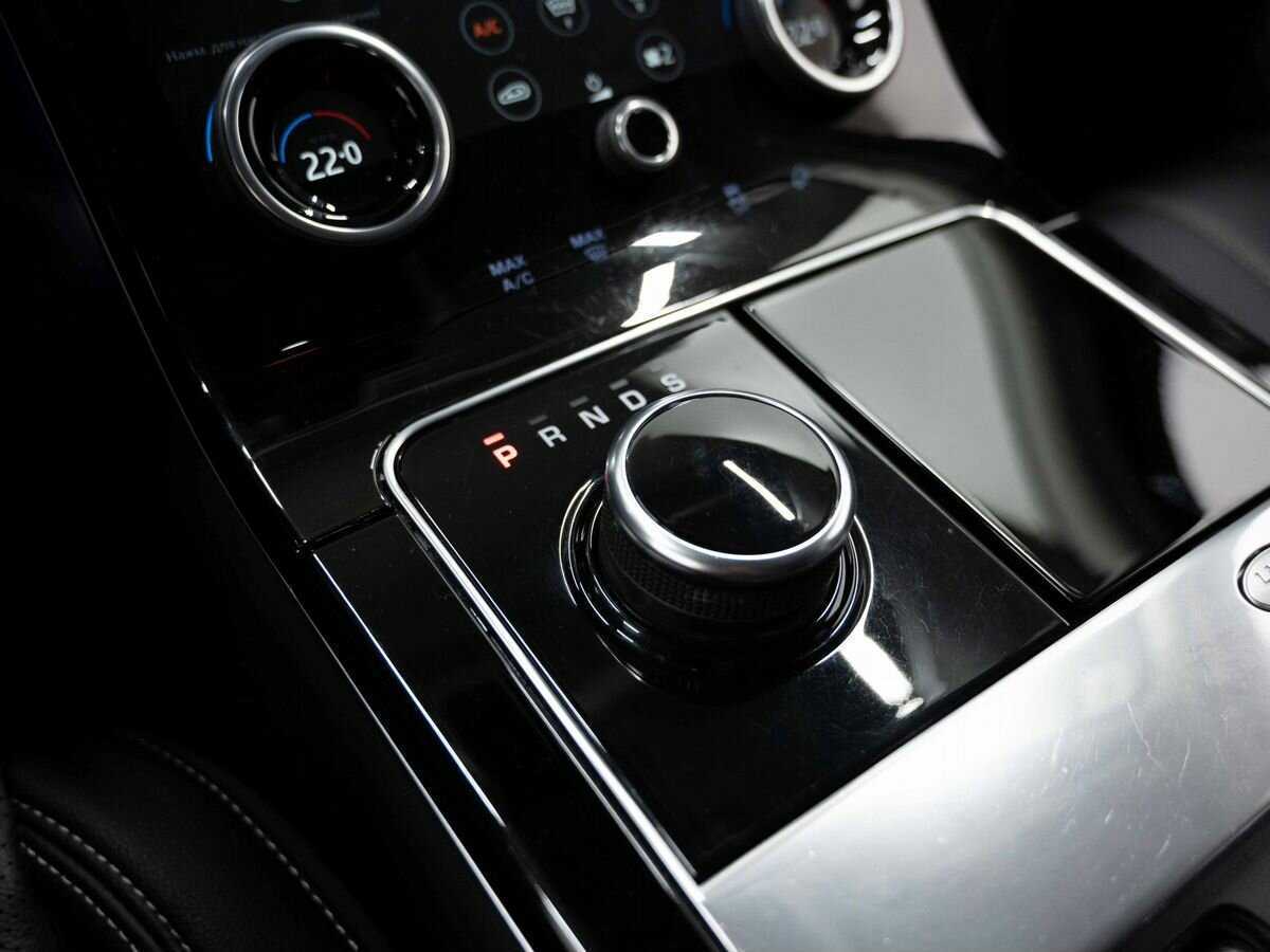 Land Rover Range Rover Velar с пробегом — 2019 год. Фото: #18