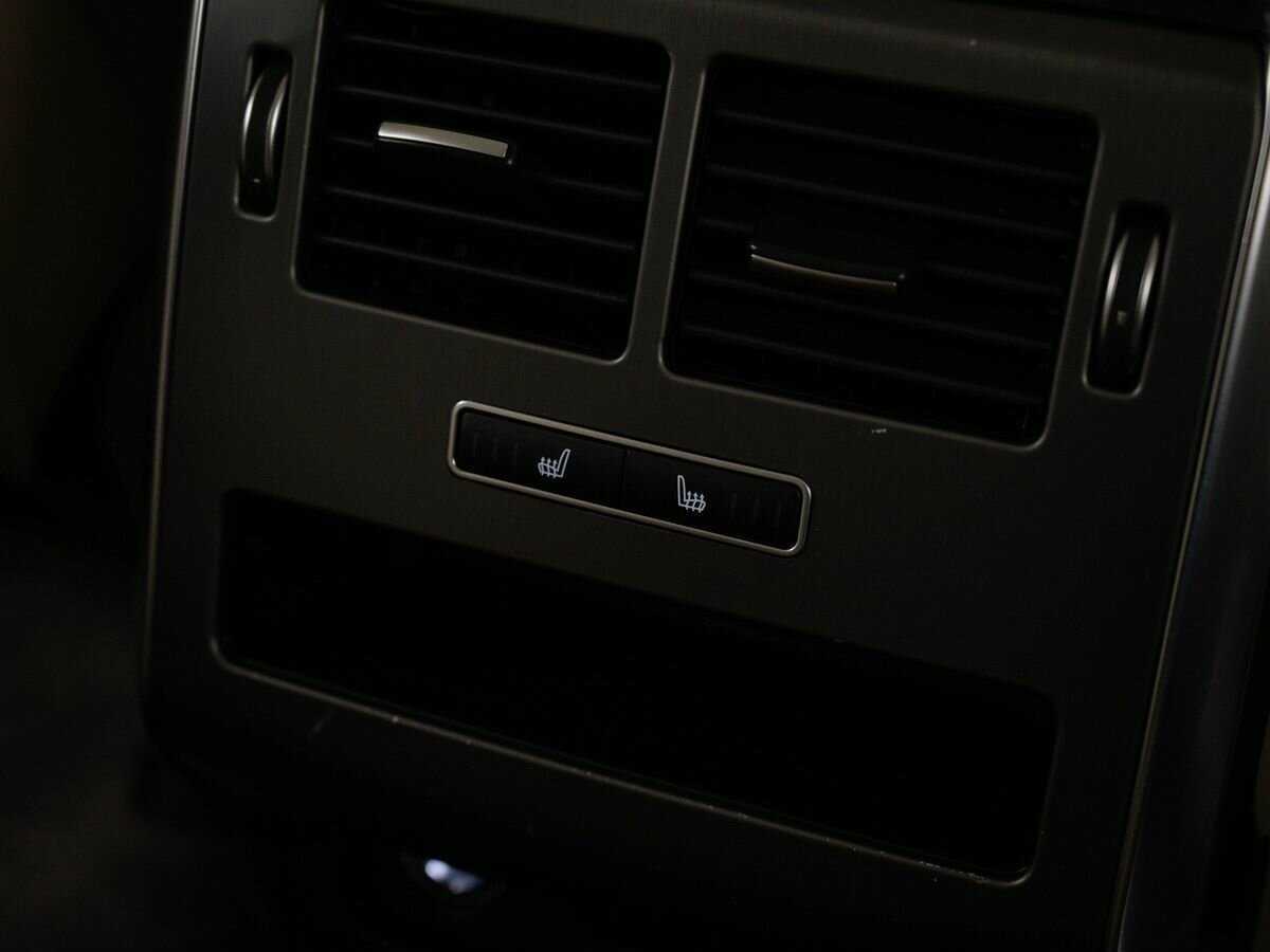 Land Rover Range Rover Sport с пробегом — 2013 год. Фото: #9