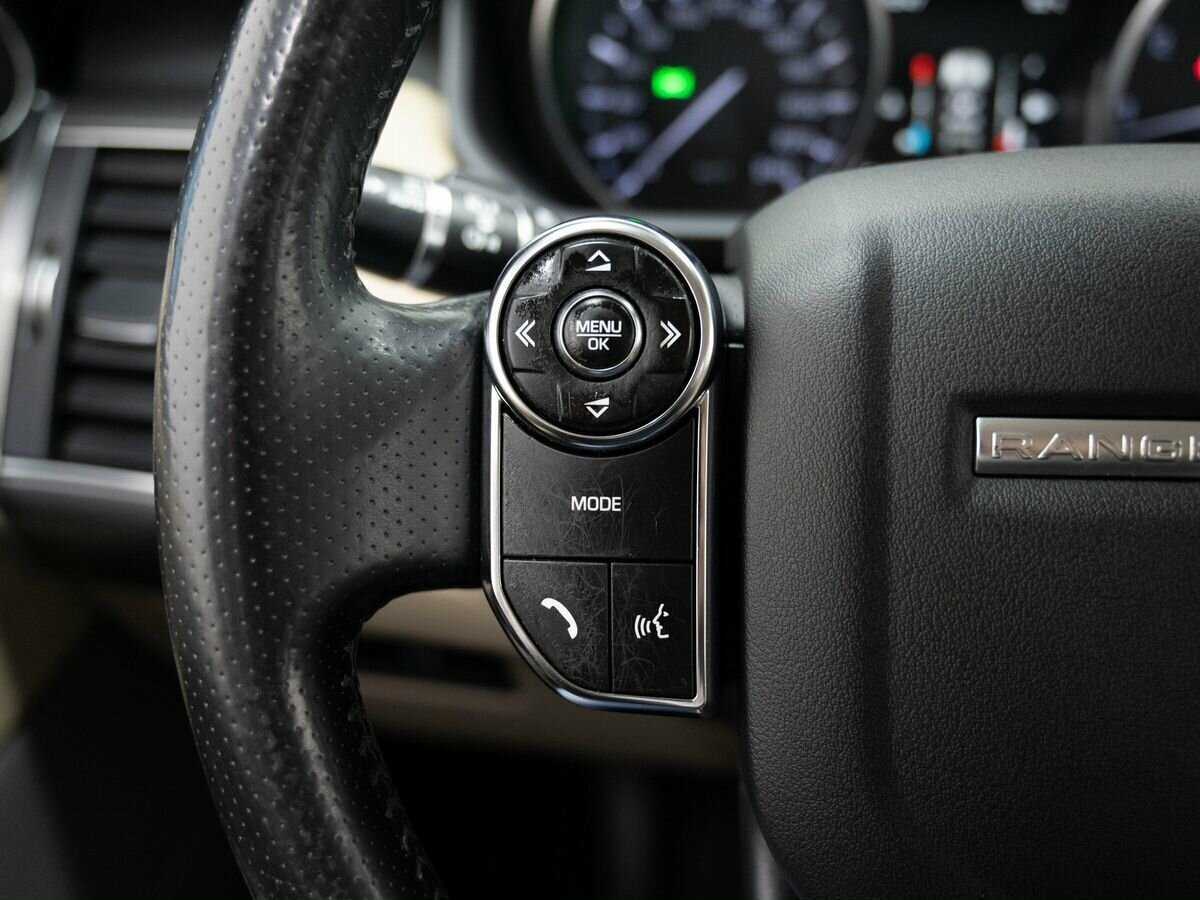 Land Rover Range Rover Sport с пробегом — 2013 год. Фото: #17