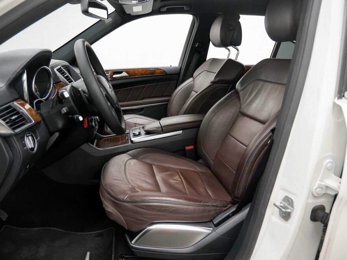 Mercedes-Benz GL-Класс с пробегом — 2013 год. Фото: #13