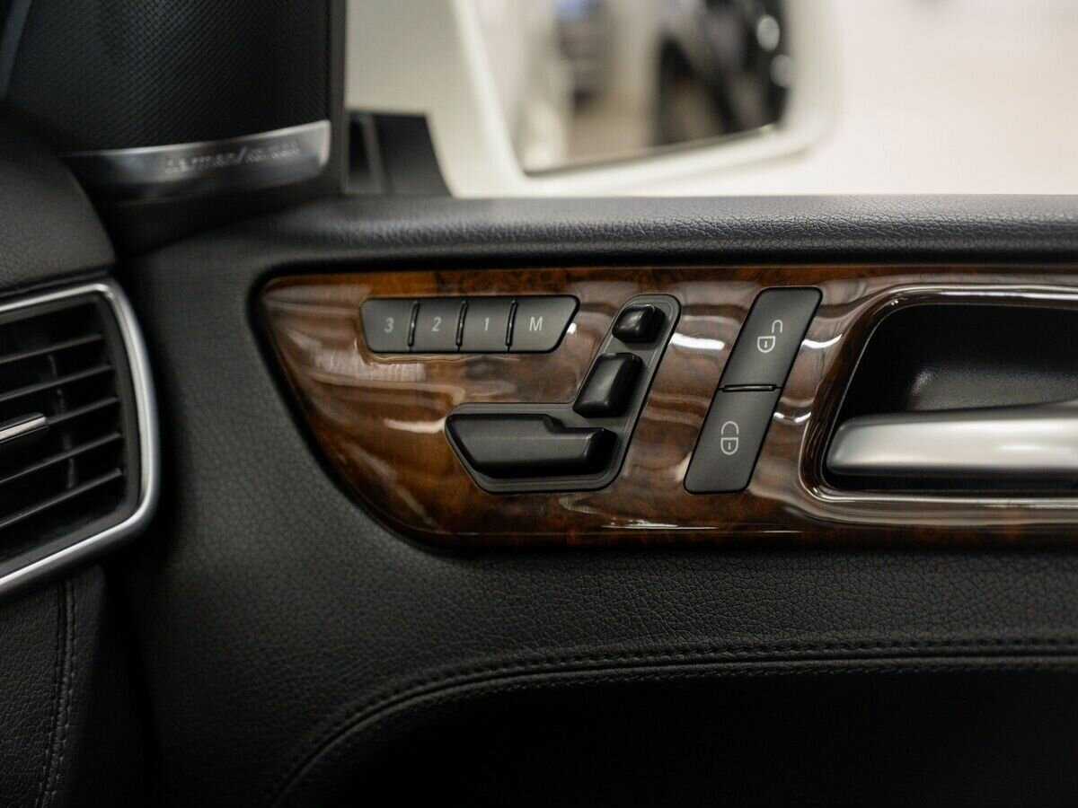 Mercedes-Benz GL-Класс с пробегом — 2013 год. Фото: #22