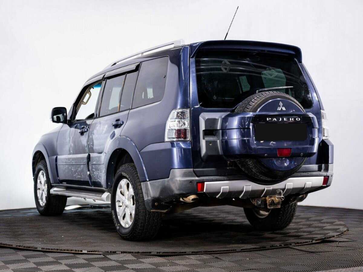 Mitsubishi Pajero с пробегом — 2008 год. Фото: #3
