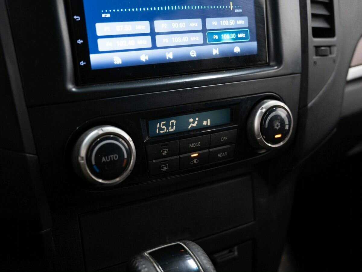 Mitsubishi Pajero с пробегом — 2008 год. Фото: #18