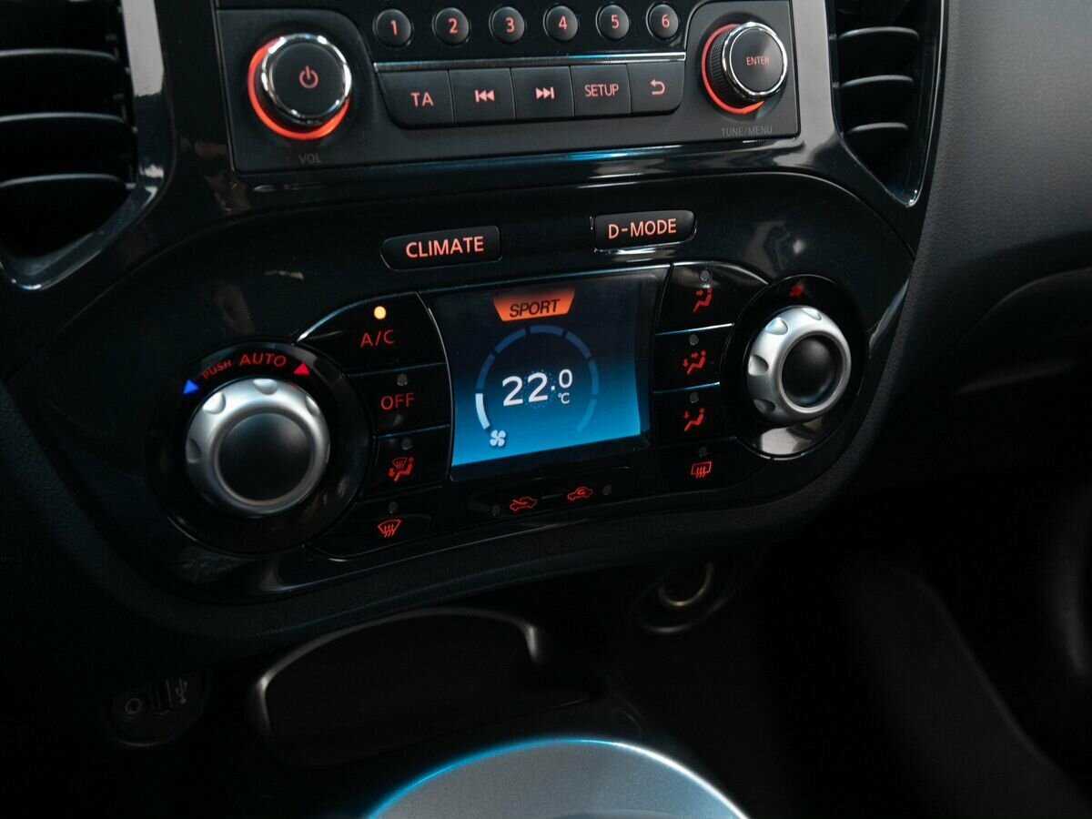 Nissan Juke с пробегом — 2011 год. Фото: #18