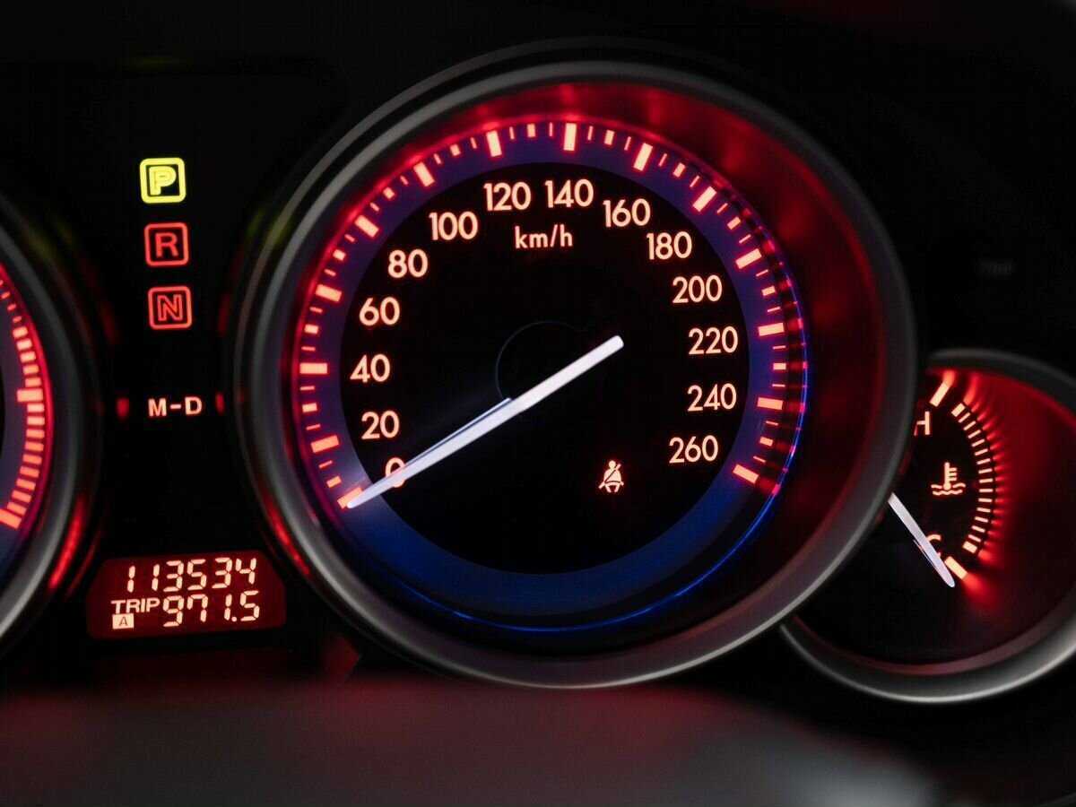 Mazda 6 с пробегом — 2010 год. Фото: #17