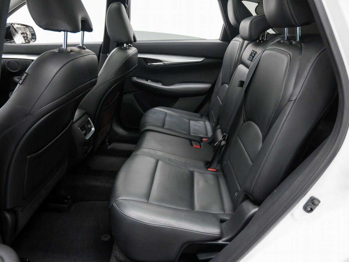 Infiniti QX50 с пробегом — 2018 год. Фото: #12