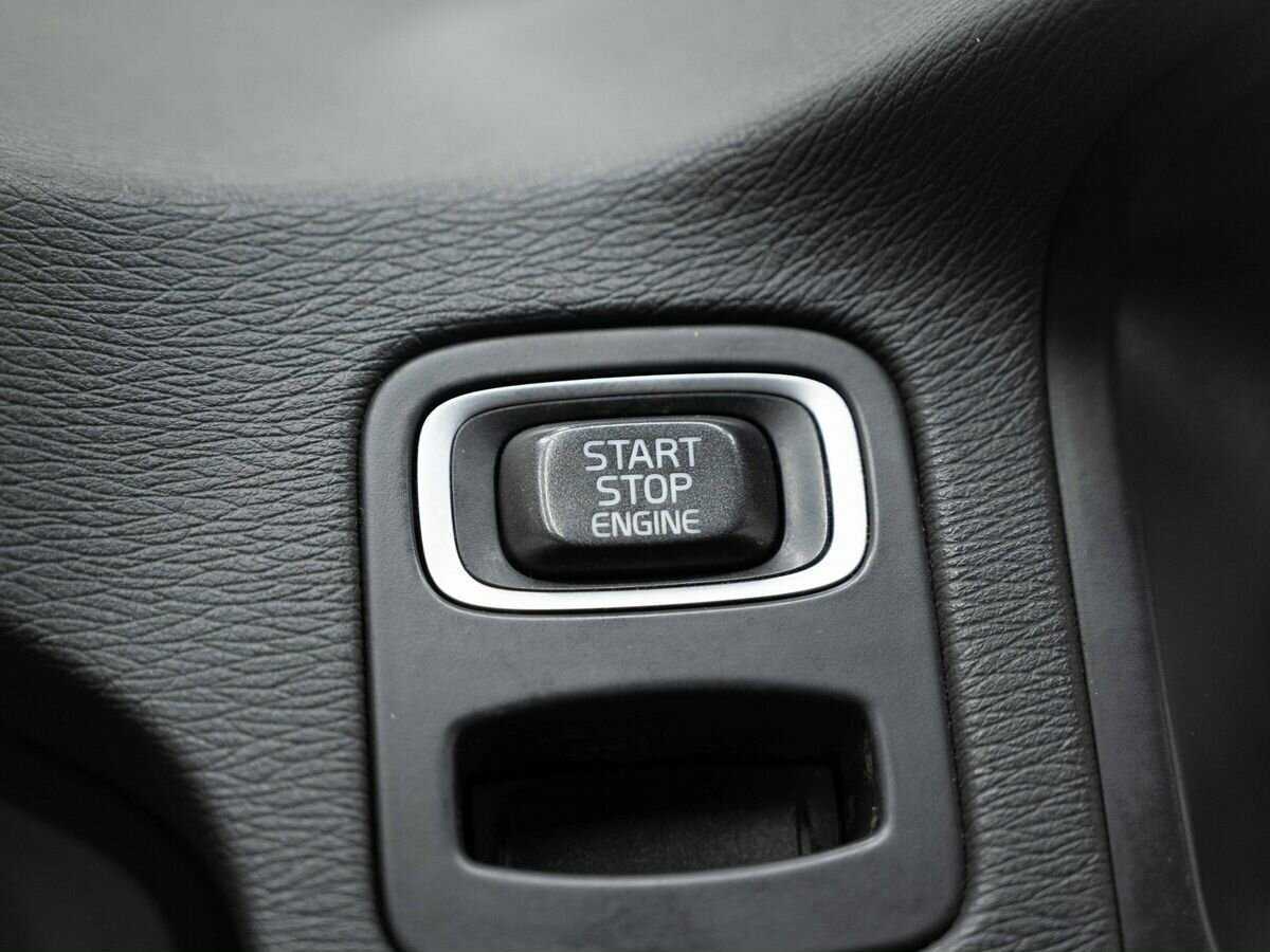 Volvo XC70 с пробегом — 2012 год. Фото: #18