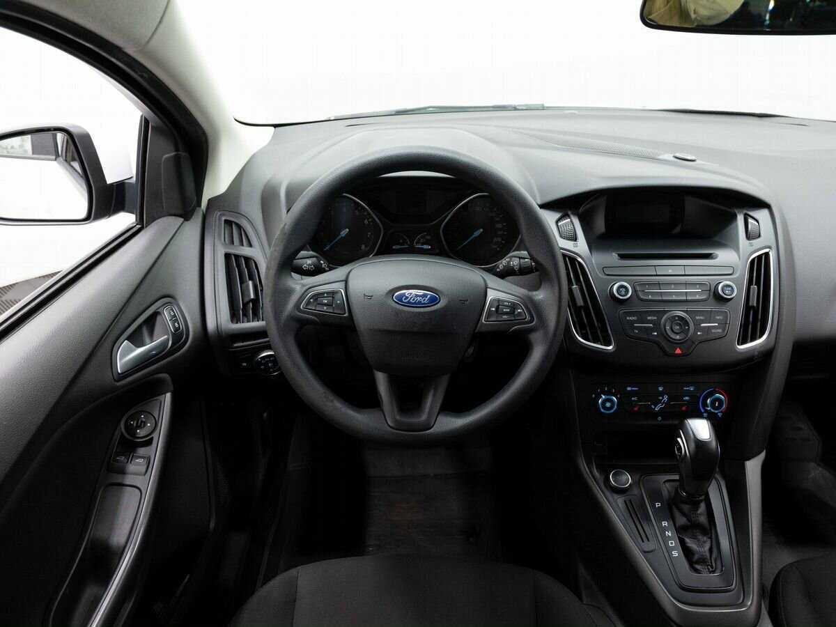 Ford Focus с пробегом — 2016 год. Фото: #13