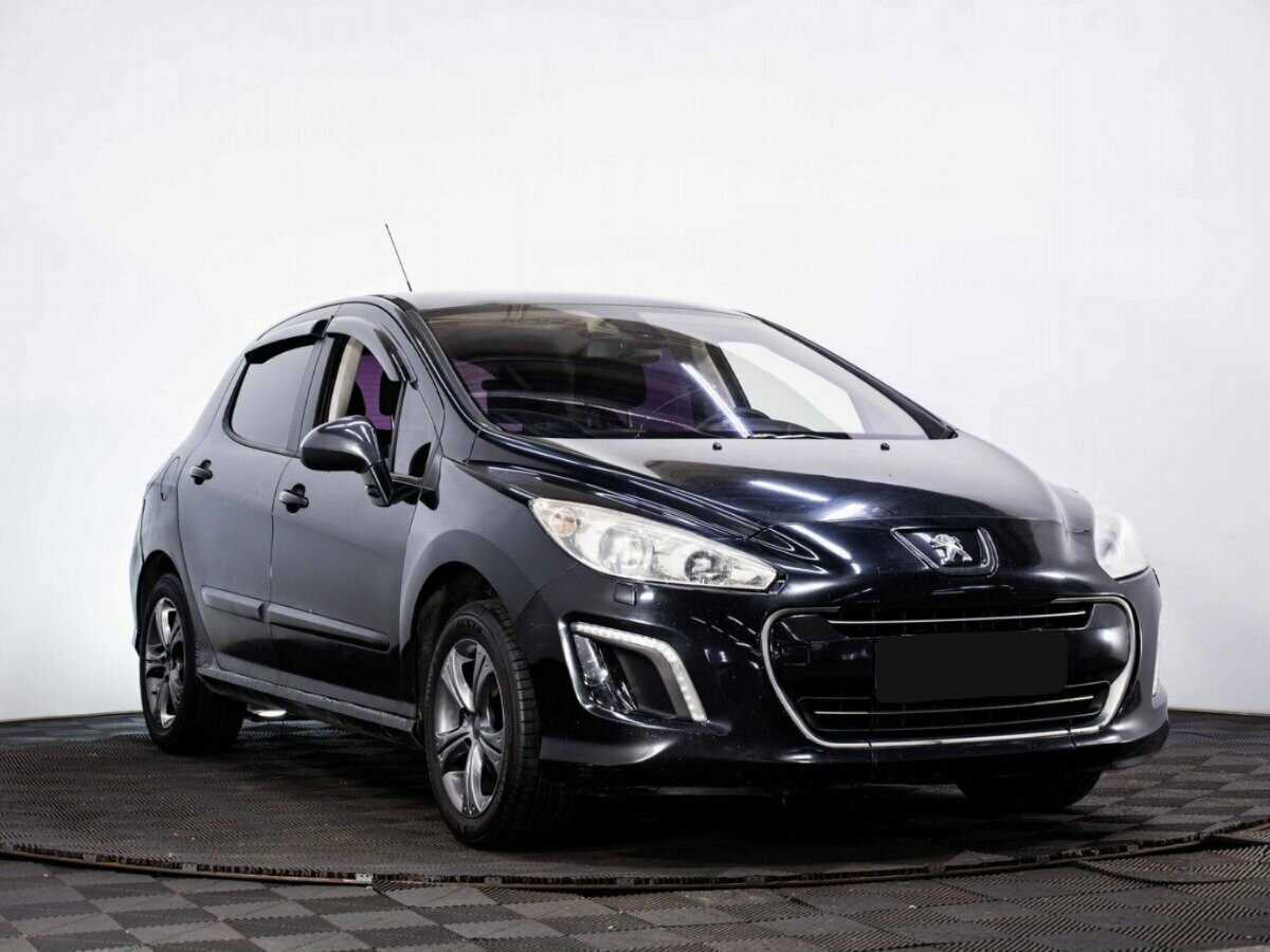 Peugeot 308 с пробегом — 2010 год. Фото: #2