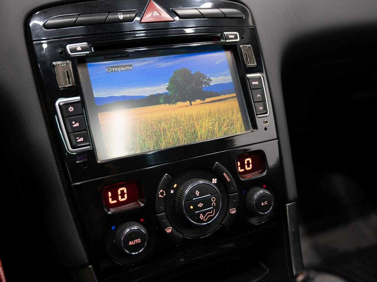 Peugeot 308 с пробегом — 2010 год. Фото: #17