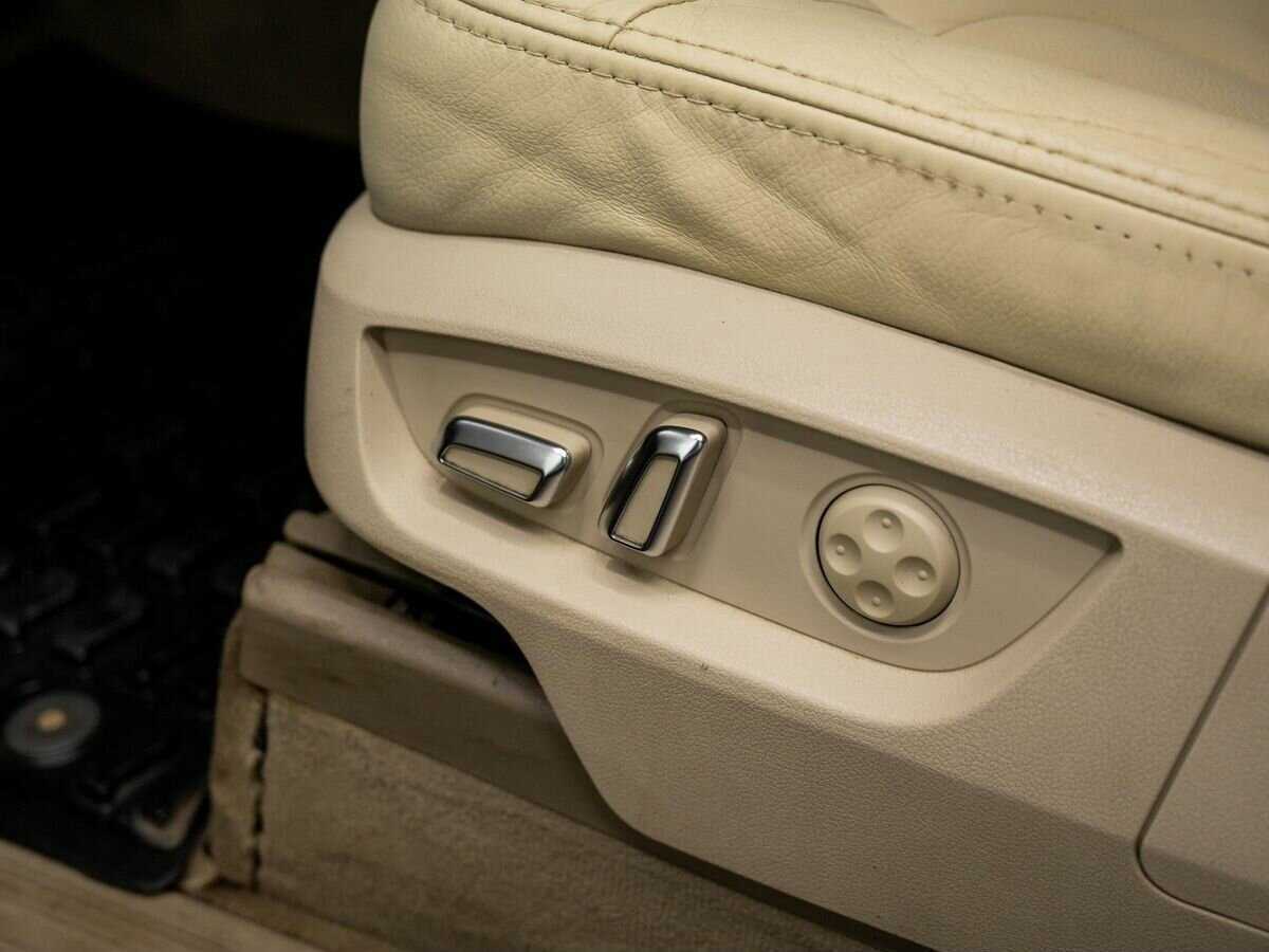 Audi Q7 с пробегом — 2010 год. Фото: #15