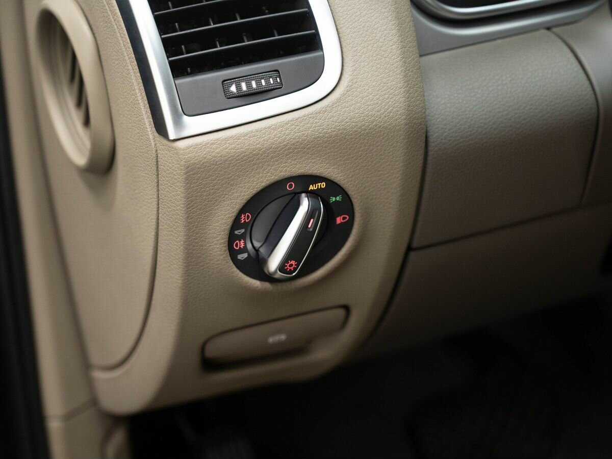 Audi Q7 с пробегом — 2010 год. Фото: #16