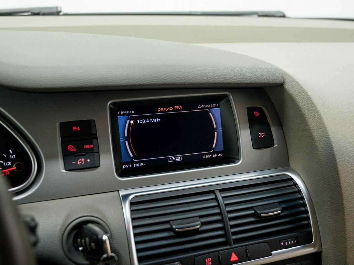 Audi Q7 с пробегом — 2010 год. Фото: #20