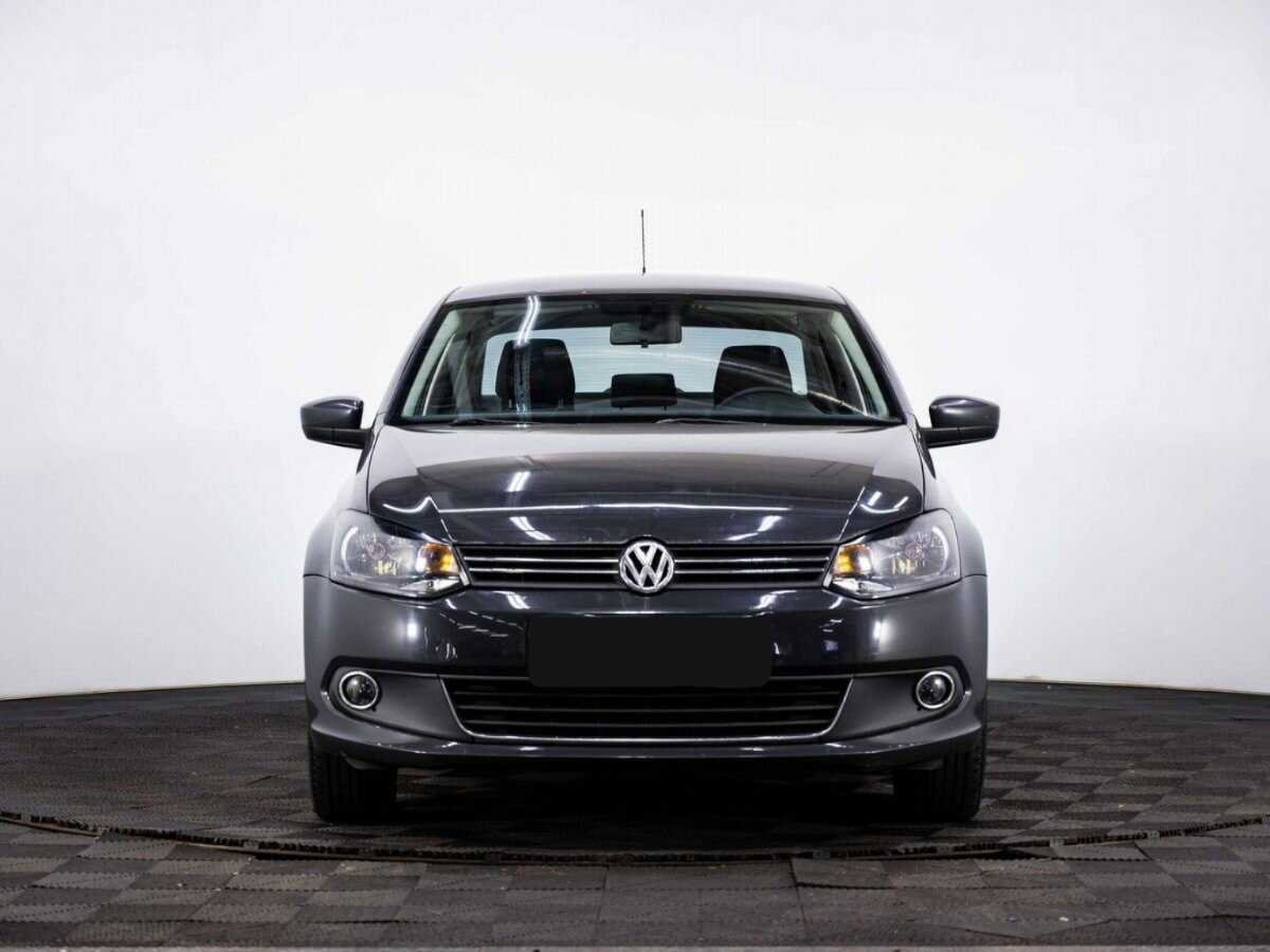 Volkswagen Polo с пробегом — 2011 год. Фото: #1