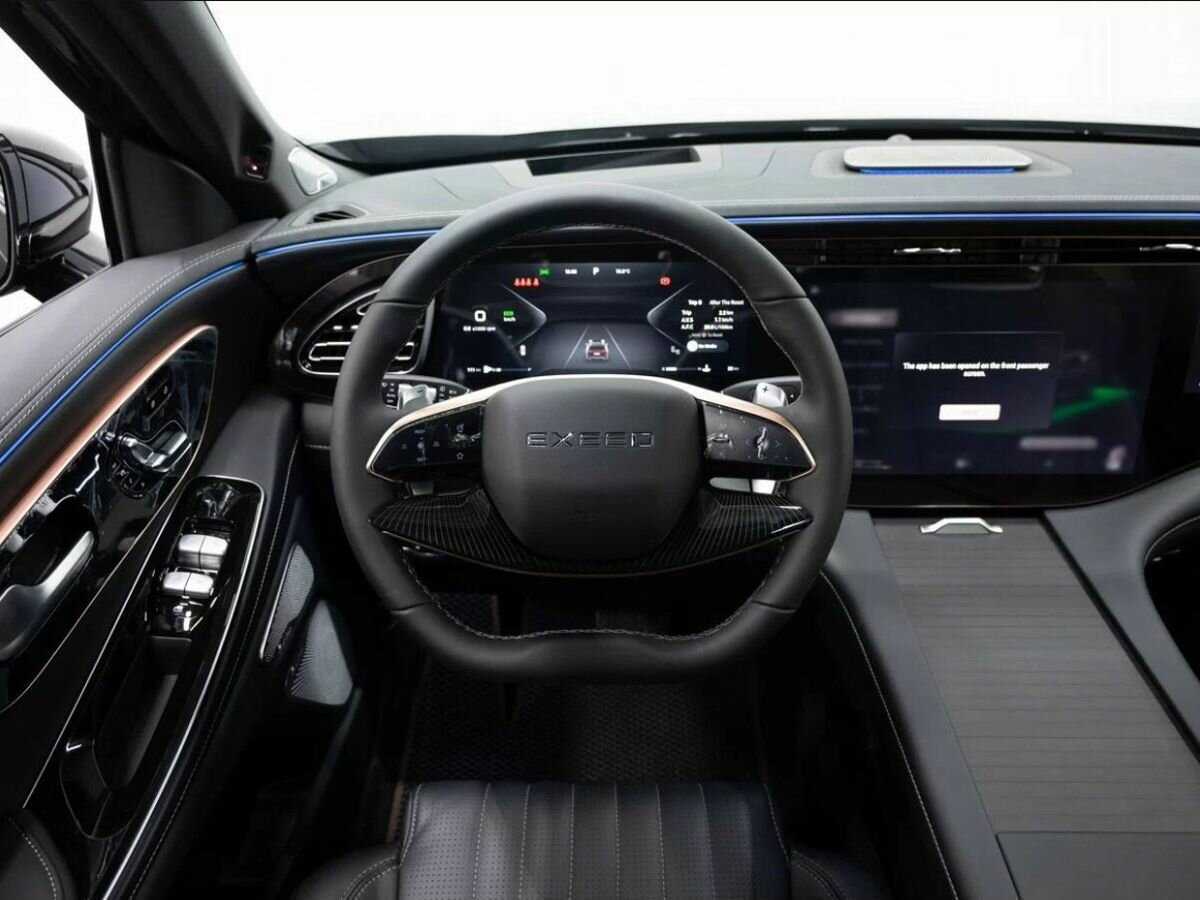 EXEED VX с пробегом — 2023 год. Фото: #13