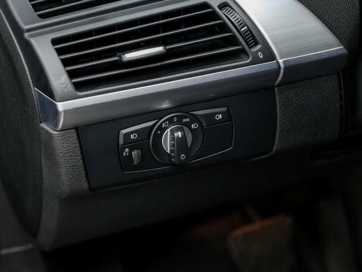 BMW X5 с пробегом — 2008 год. Фото: #16
