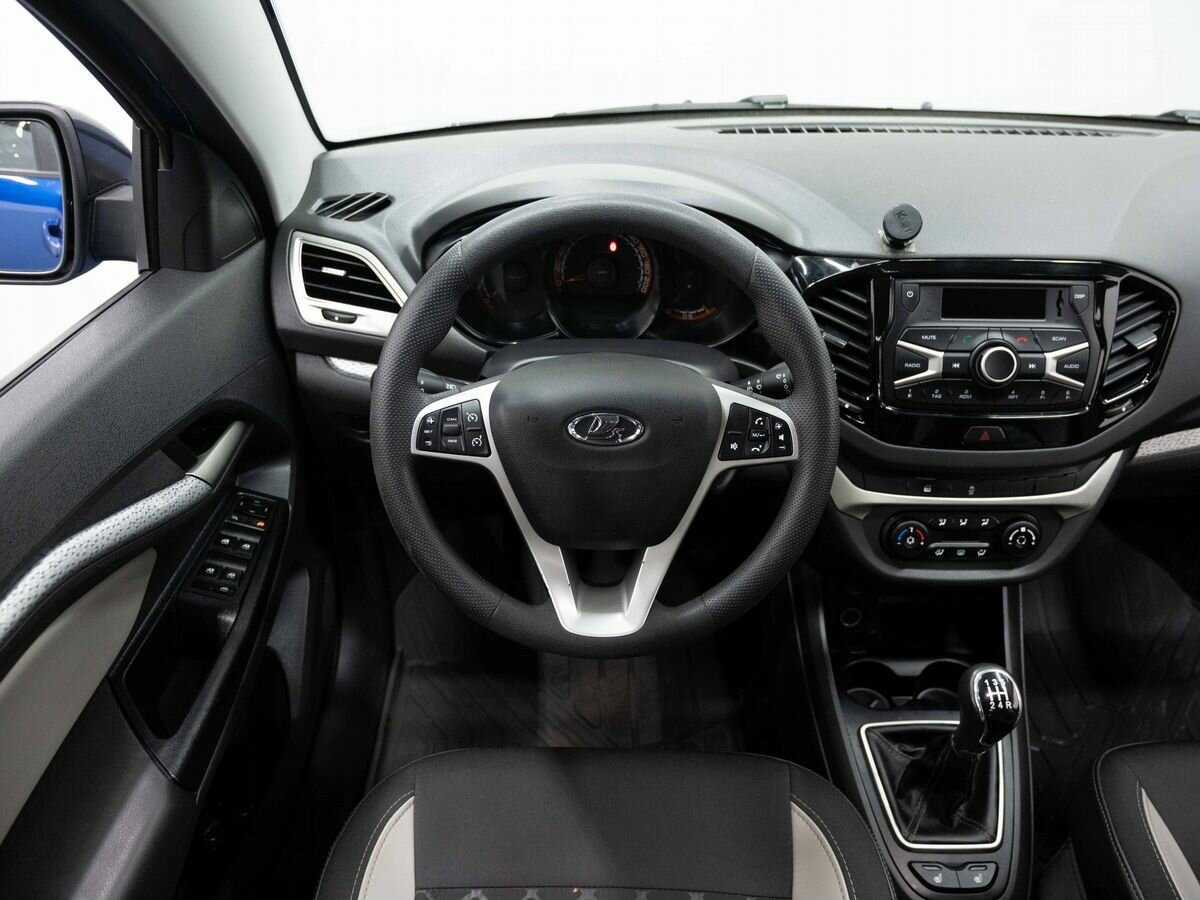 Lada (ВАЗ) Vesta с пробегом — 2020 год. Фото: #13