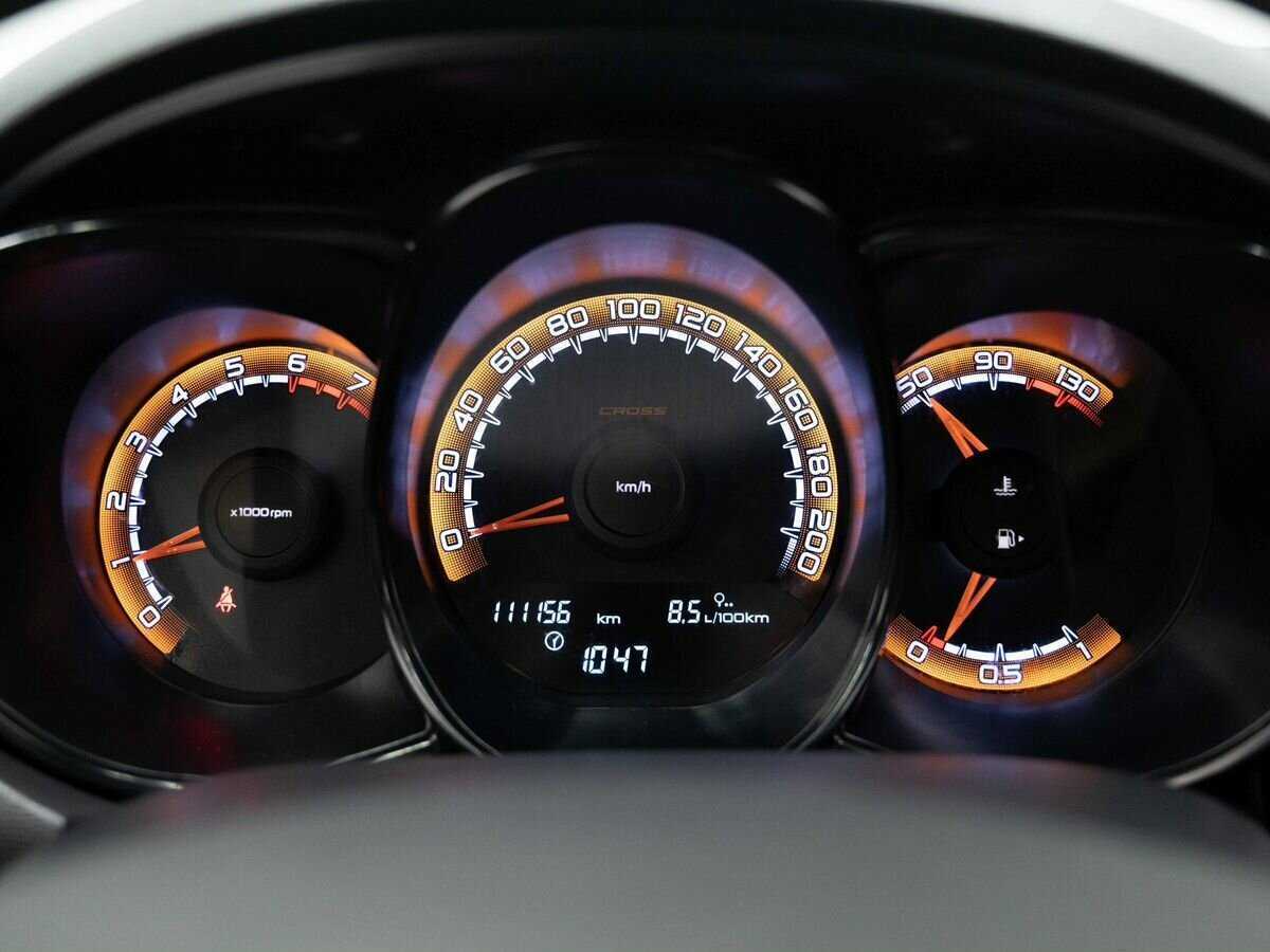 Lada (ВАЗ) Vesta с пробегом — 2020 год. Фото: #17