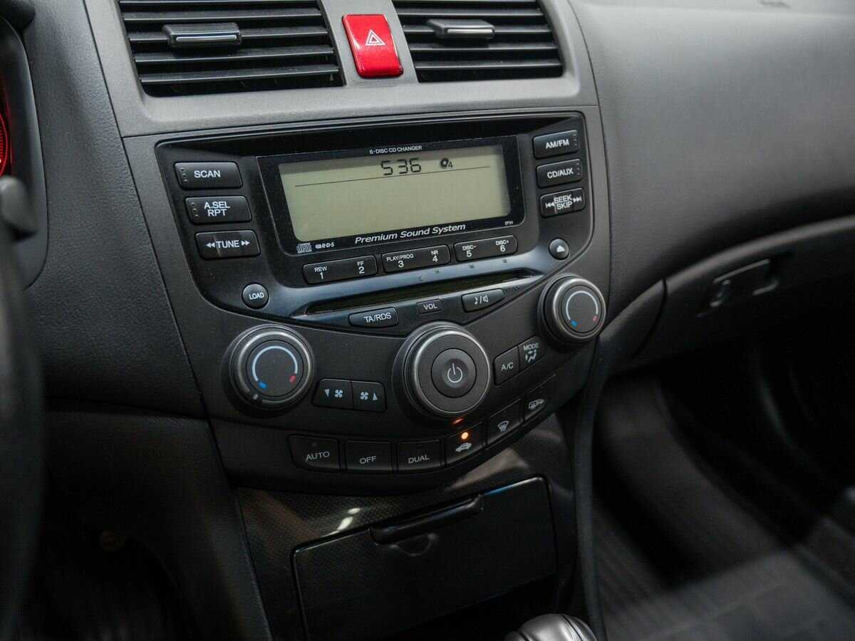 Honda Accord с пробегом — 2007 год. Фото: #16