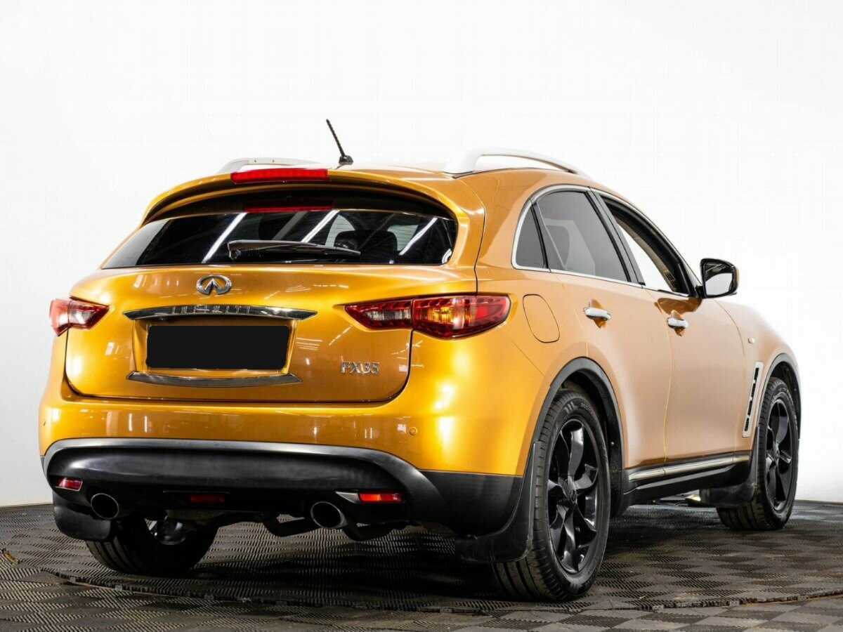 Infiniti FX с пробегом — 2009 год. Фото: #3