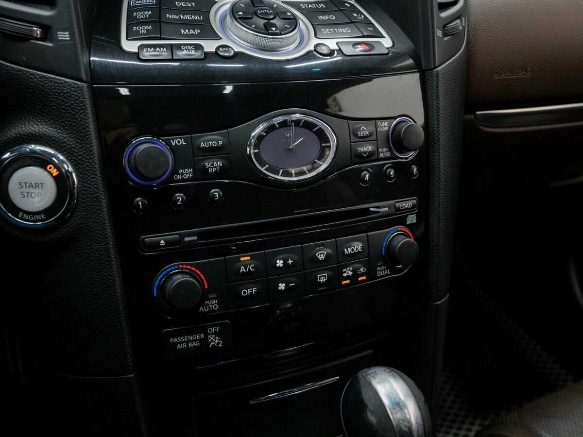 Infiniti FX с пробегом — 2009 год. Фото: #19